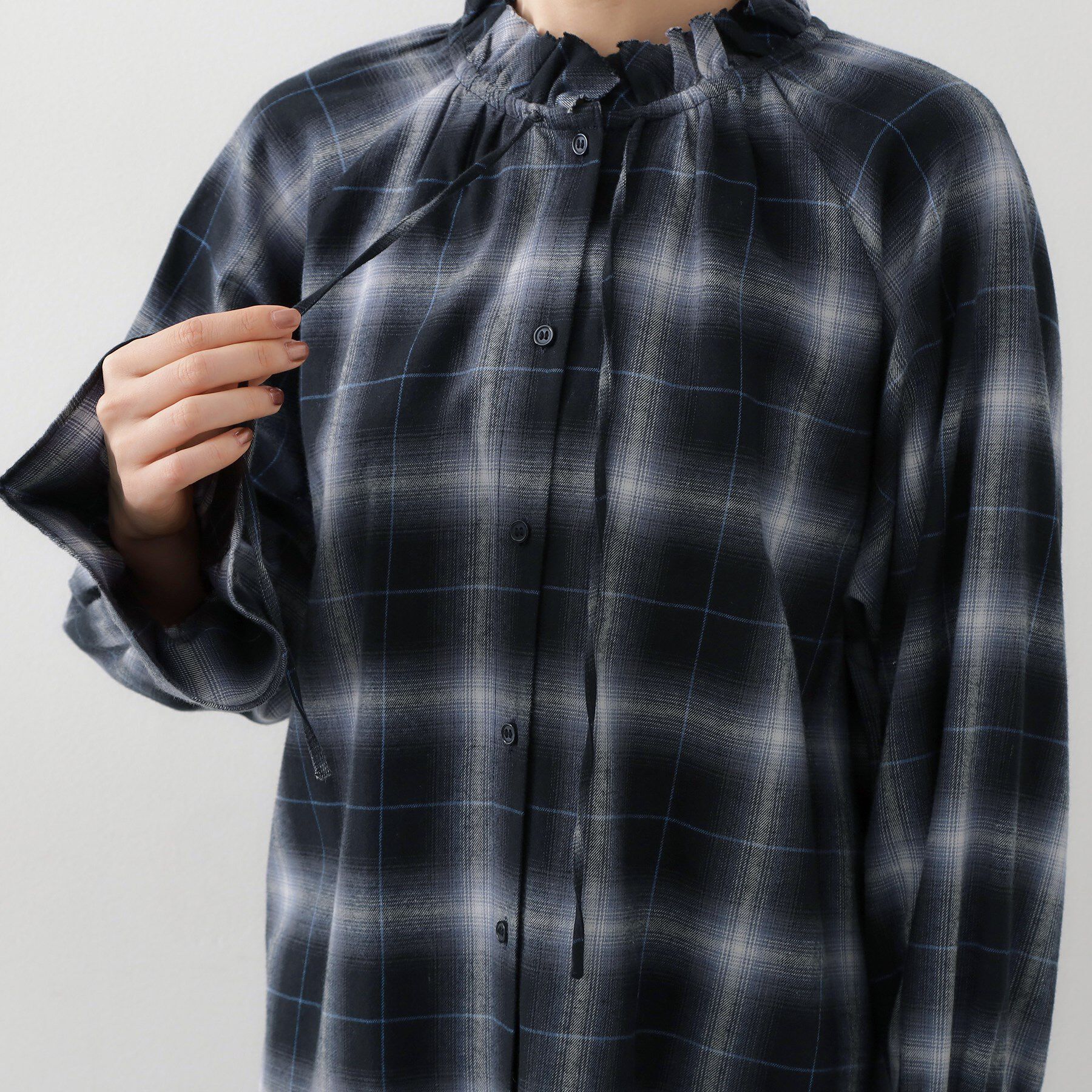 THE SHOP TK「起毛オンブレフリルブラウス」|シャツ・ブラウス|