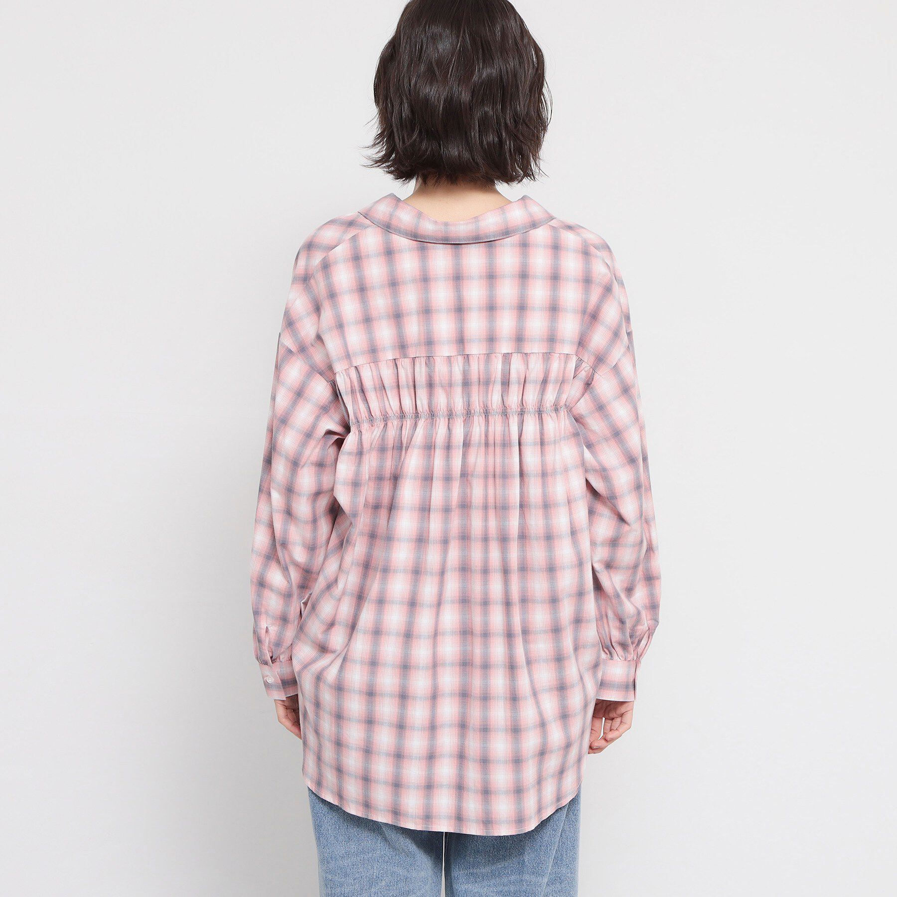 THE SHOP TK「【後ろ姿もサマになる】バックシャーリングシャツ」|シャツ・ブラウス|