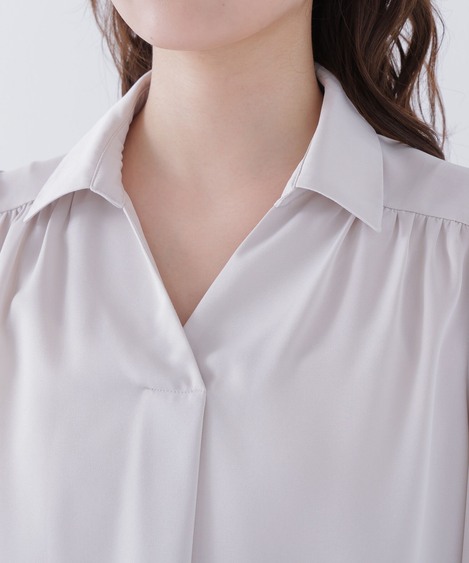  「デザインスカーフ付ブラウス」|シャツ・ブラウス|