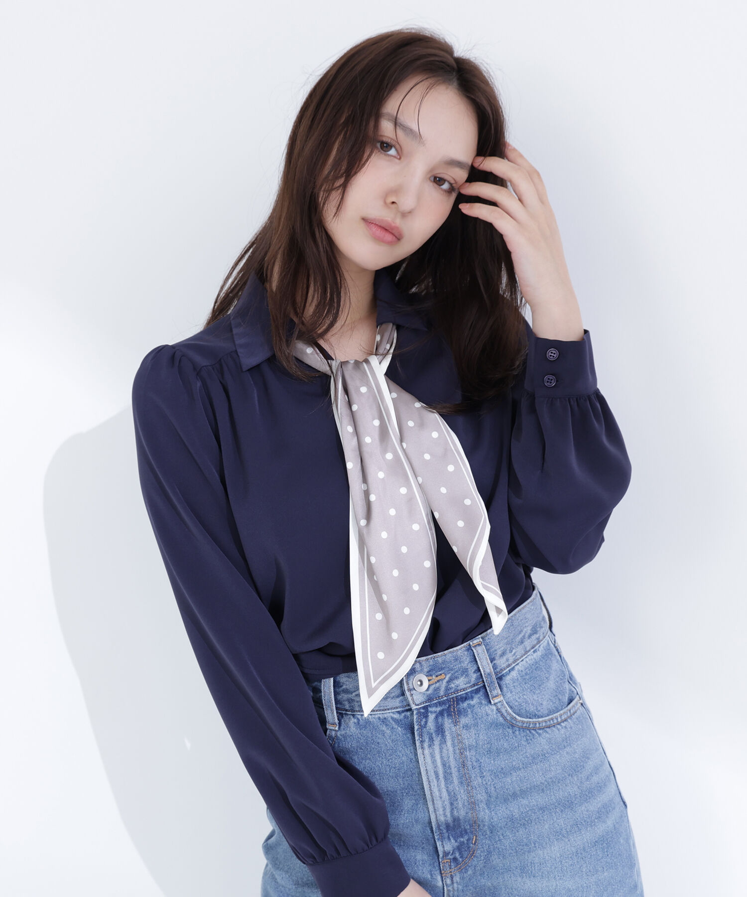  「デザインスカーフ付ブラウス」|シャツ・ブラウス|