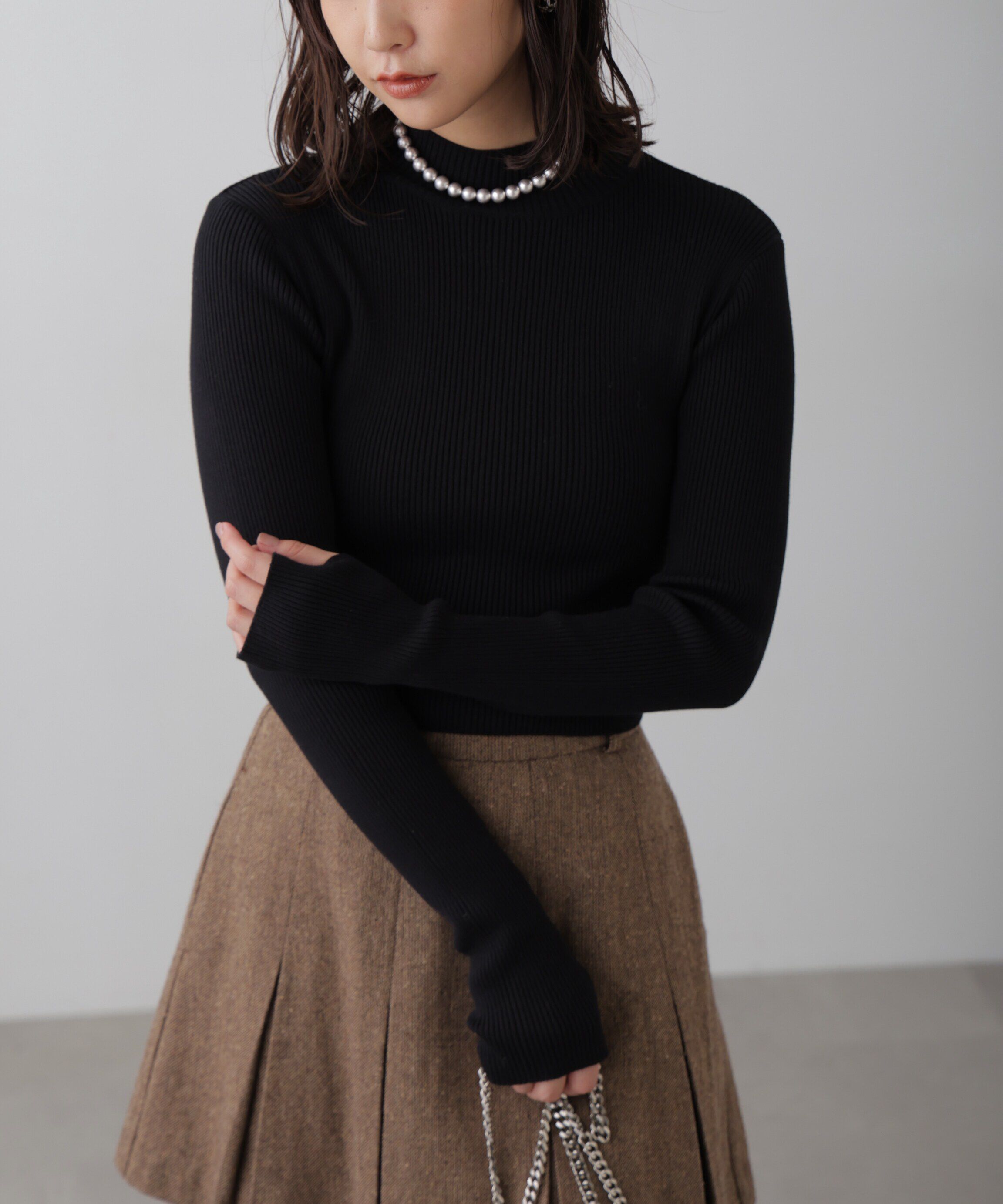  「〈洗える〉マシンウォッシャブルハイネックショート丈ニット」|ニット・セーター|ブラック