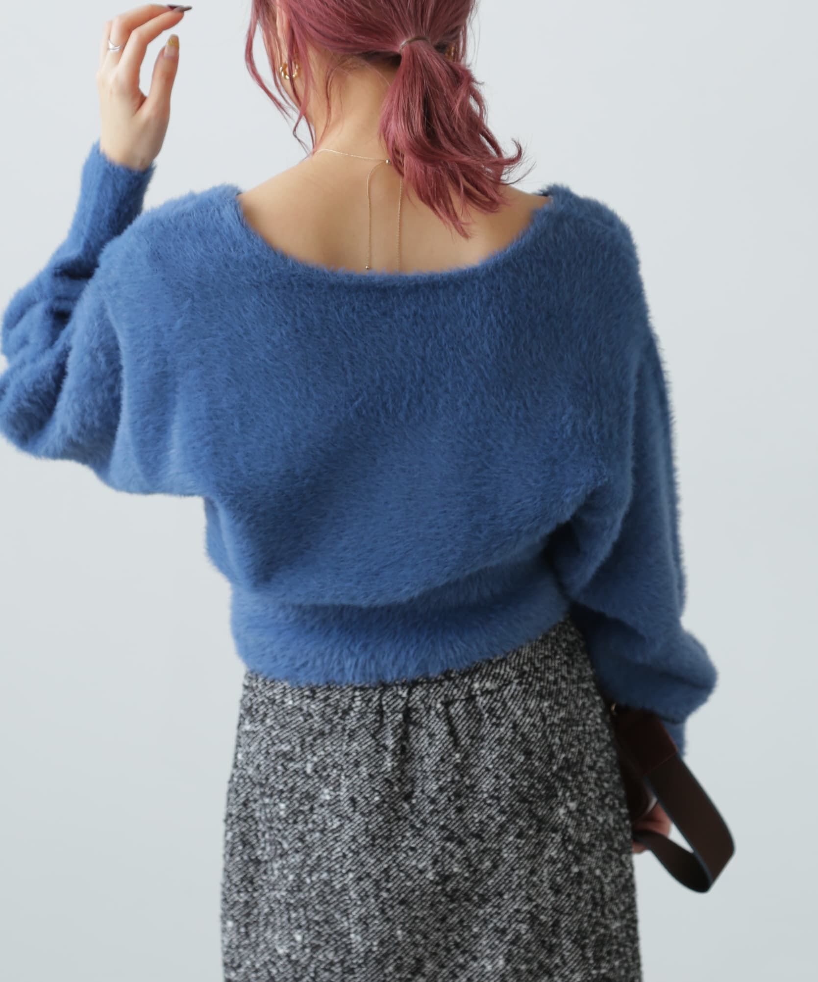  「フェザーVネックニット」|ニット・セーター|