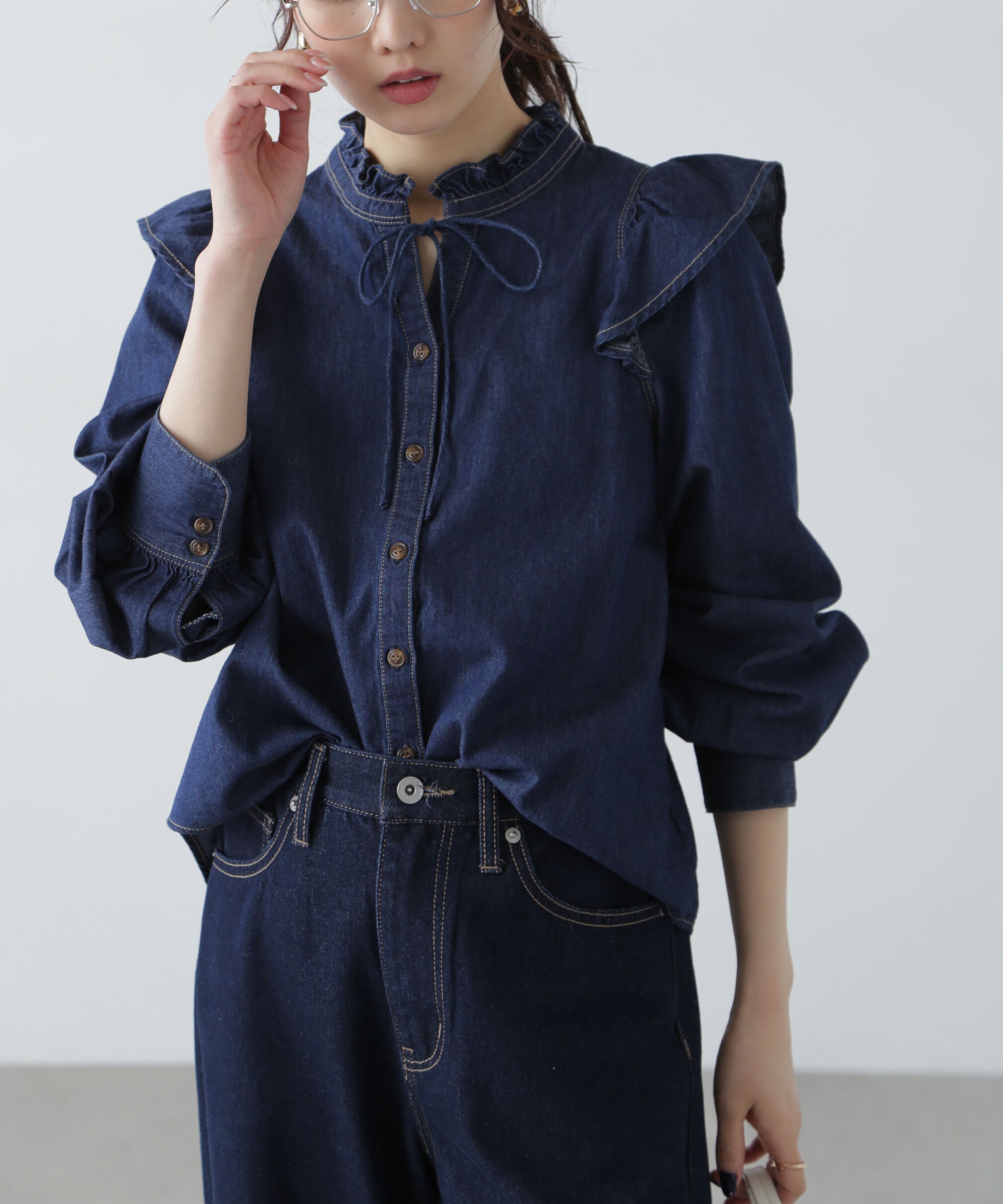  「スタンドフリルブラウス」|シャツ・ブラウス|インディゴ1