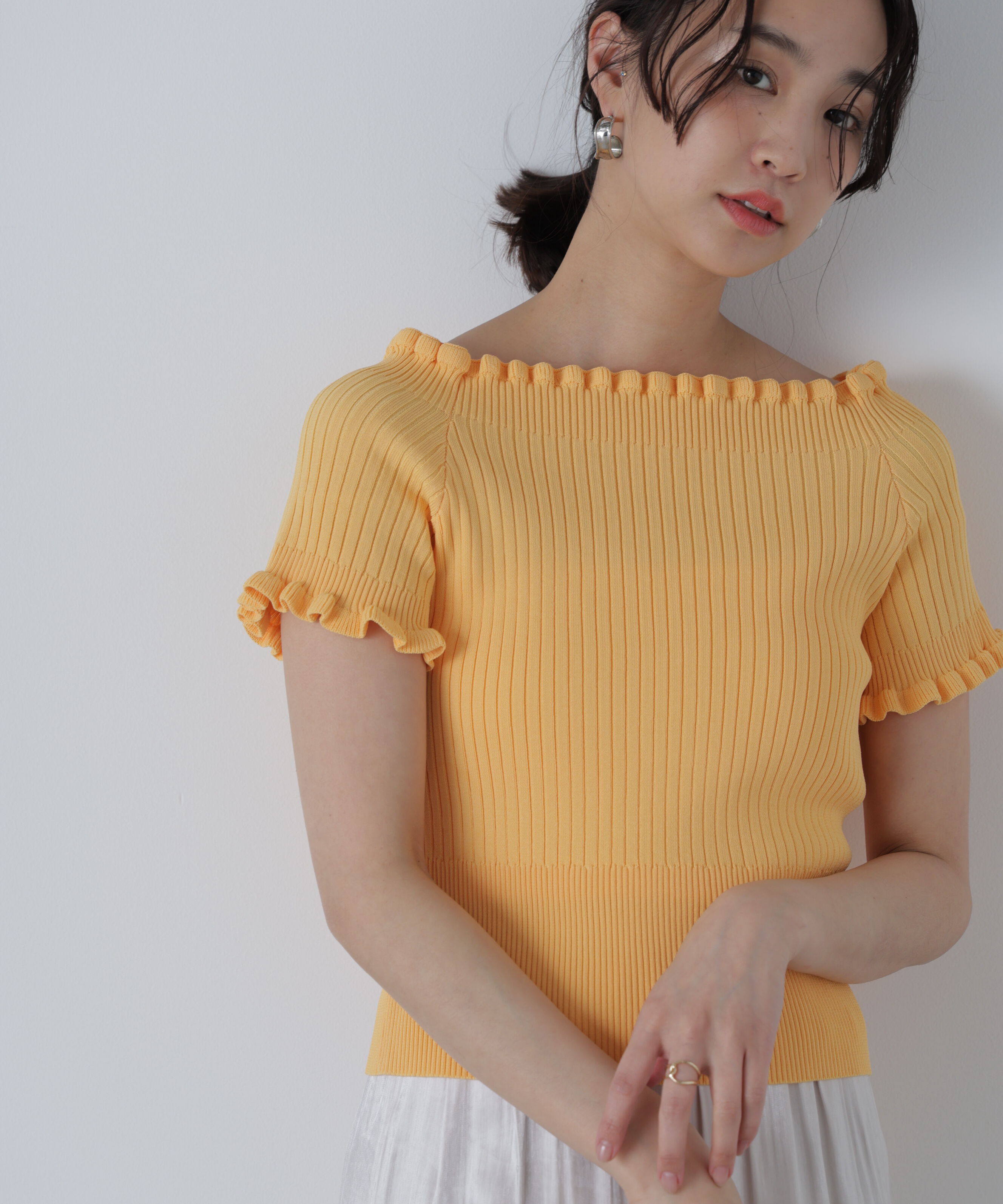  「2wayオフショルフリルリブ半袖ニット」|ニット・セーター|