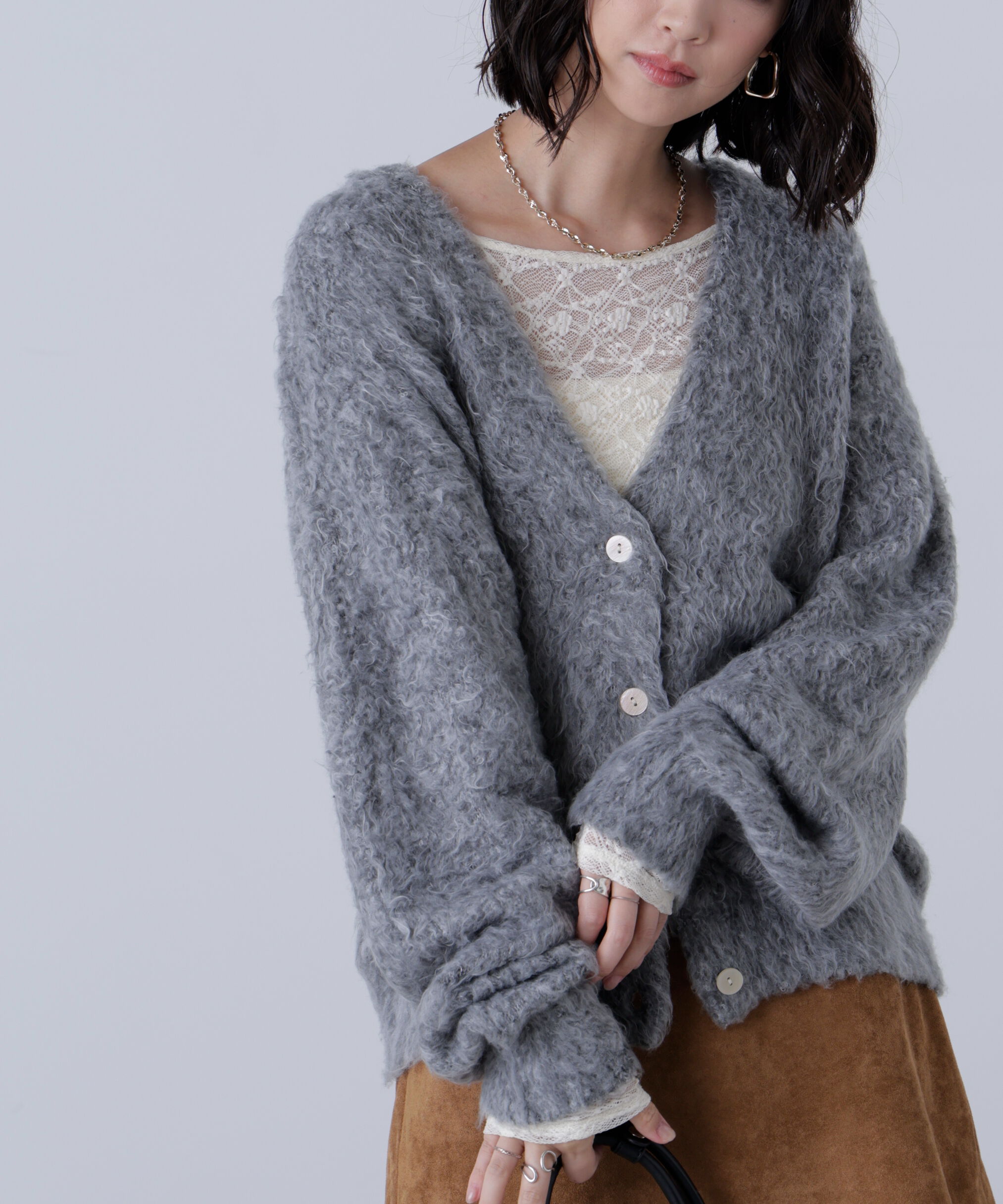  「ウェーブ起毛Vネックカーディガン」|ニット・セーター|グレー