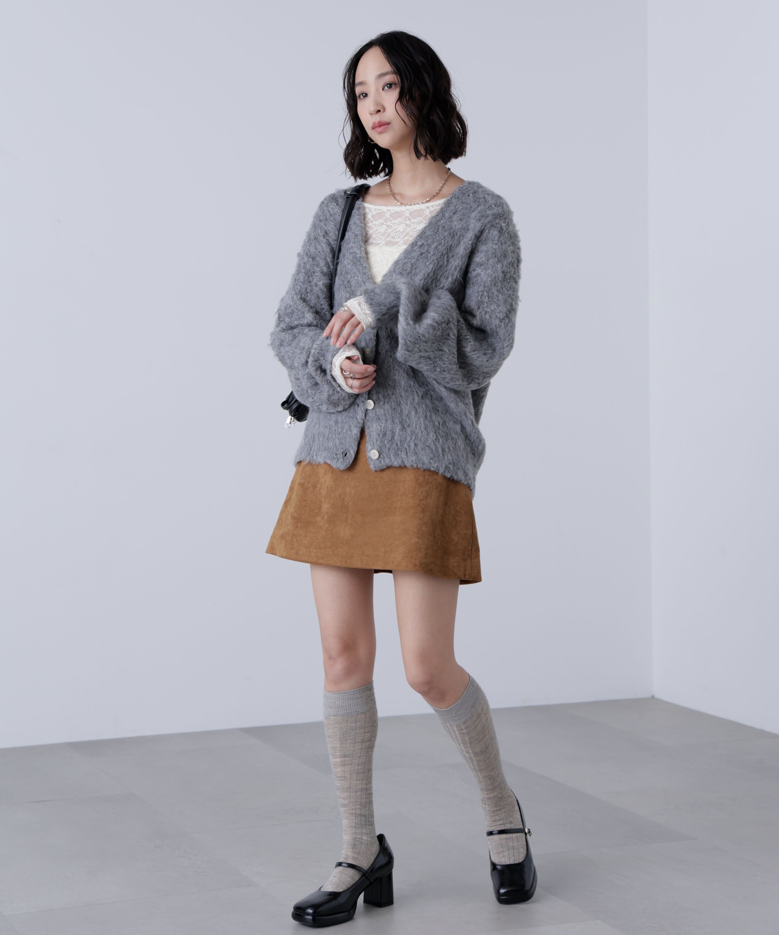  「ウェーブ起毛Vネックカーディガン」|ニット・セーター|