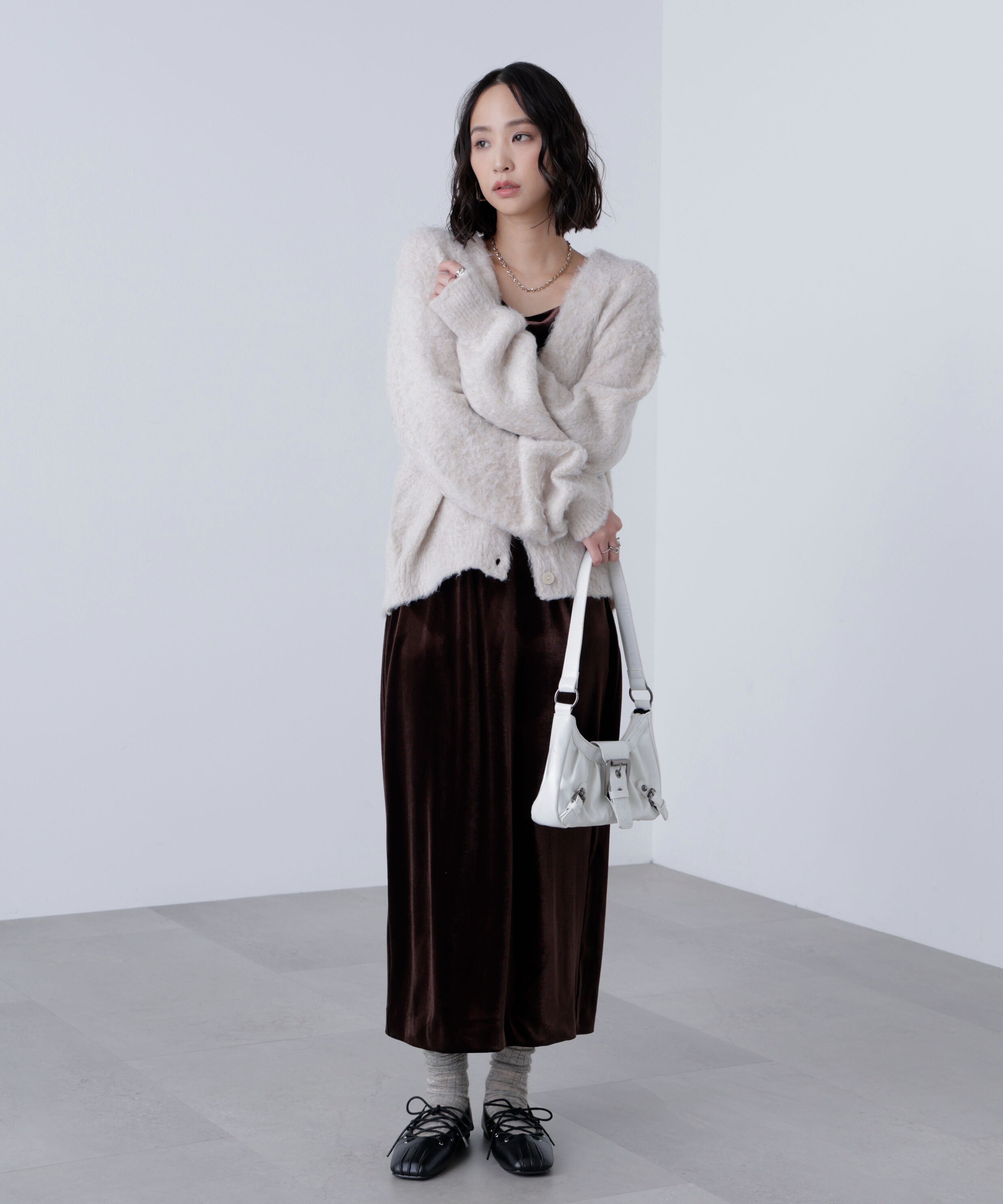  「ウェーブ起毛Vネックカーディガン」|ニット・セーター|