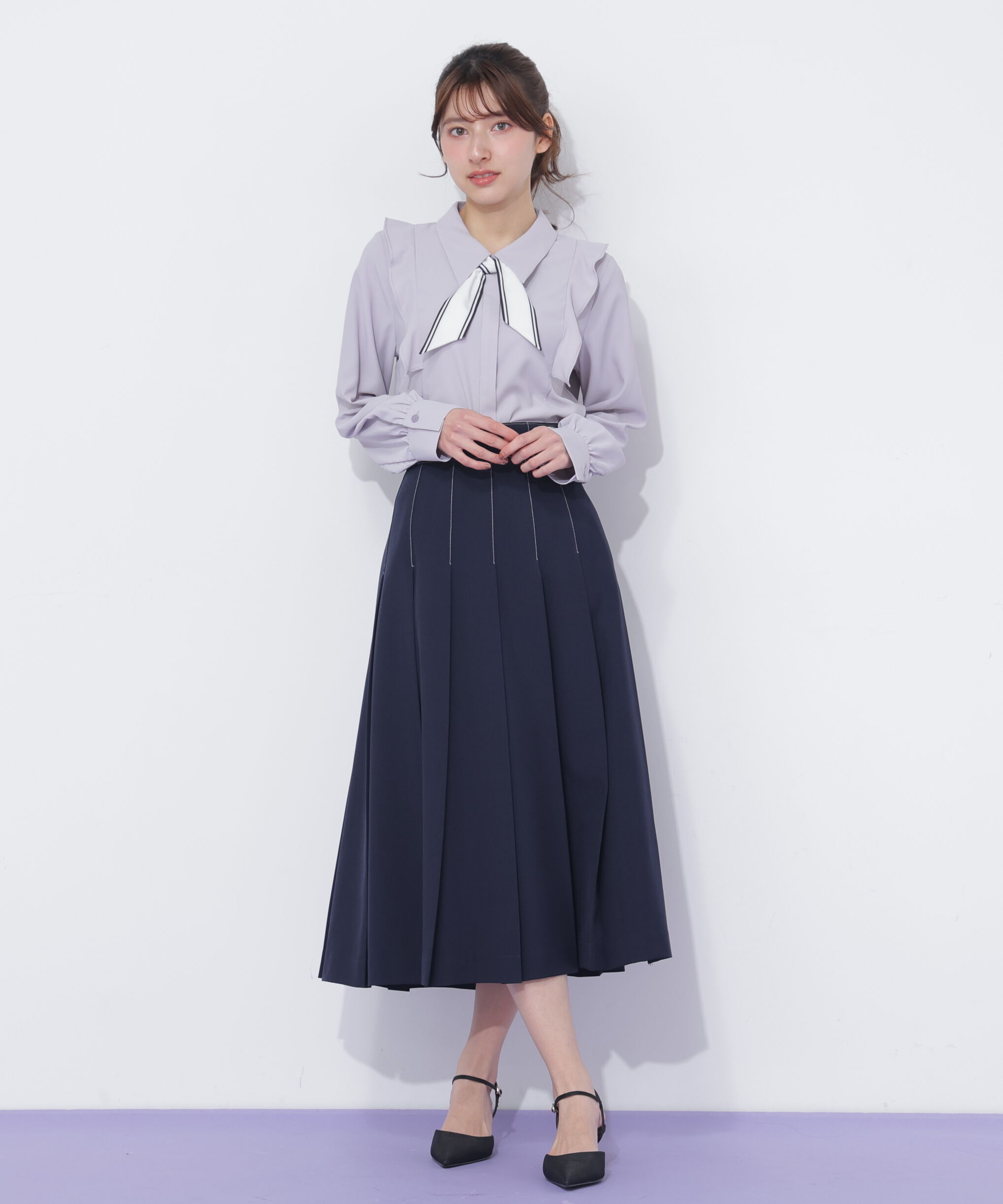  「サイドベルトプリーツスカート」|スカート|ネイビー