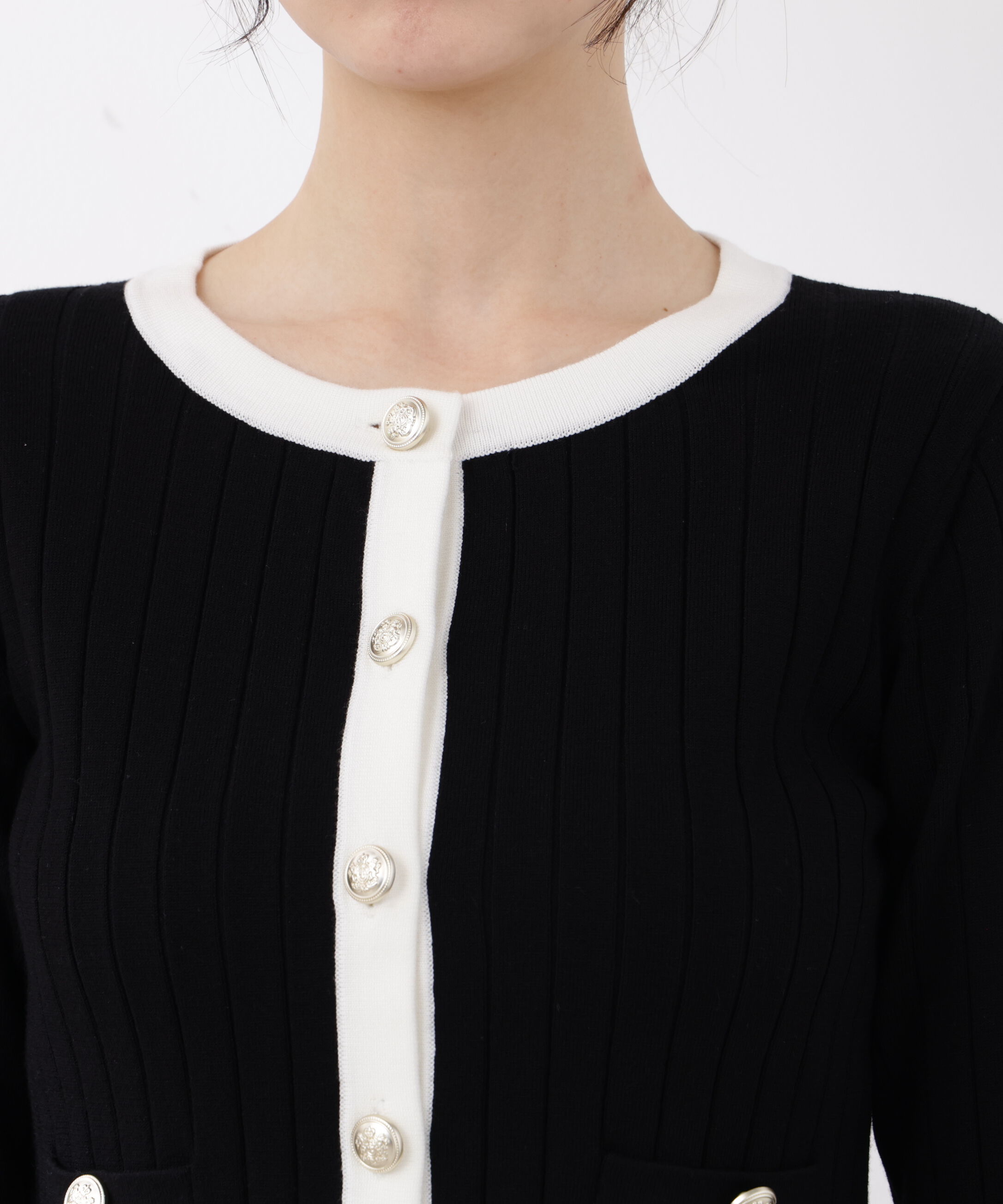 PROPORTION BODY DRESSING「ボタン付きペプラムニット26SS」|ニット・セーター|