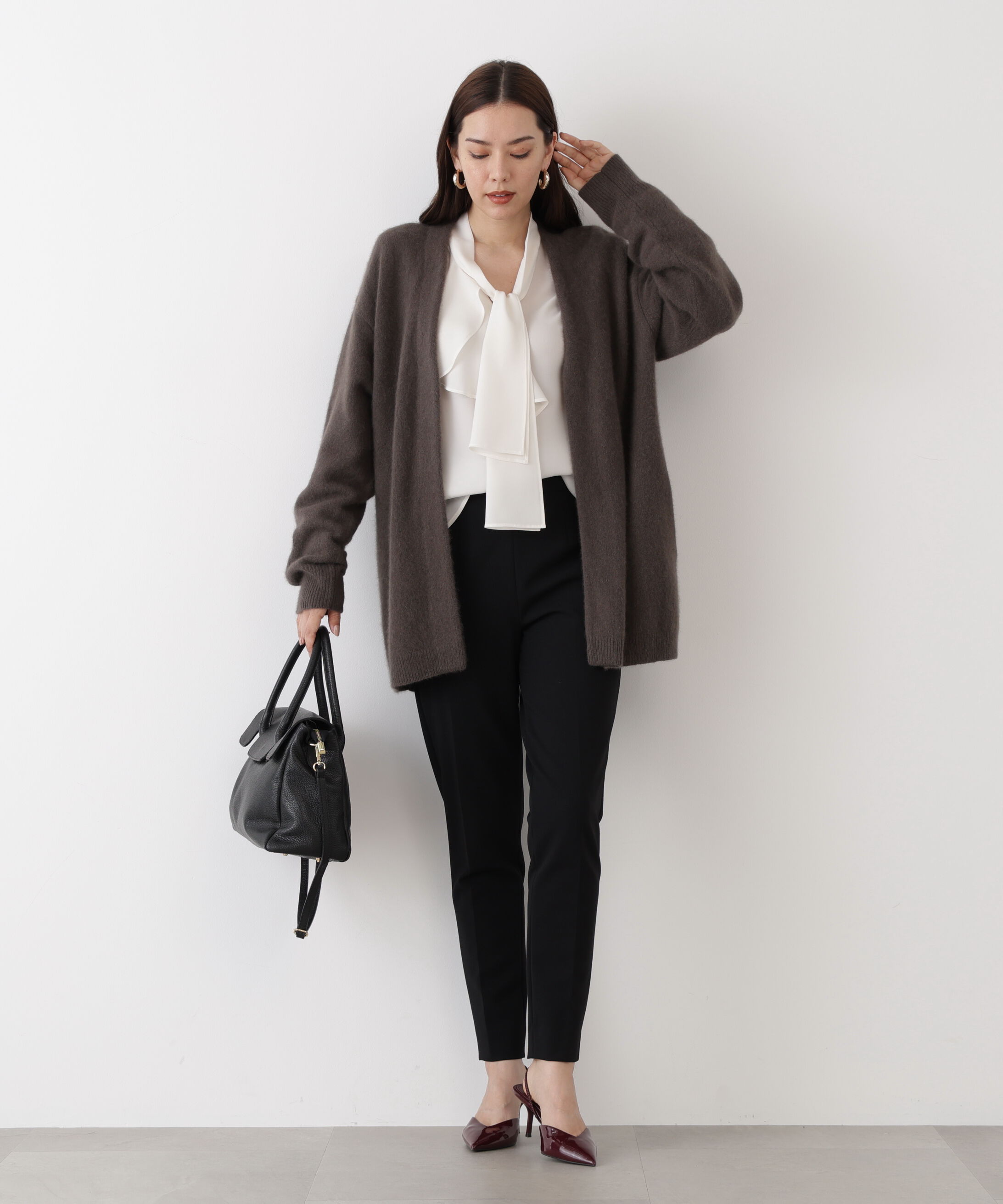  「エアリーウールVネックカーディガン」|その他|