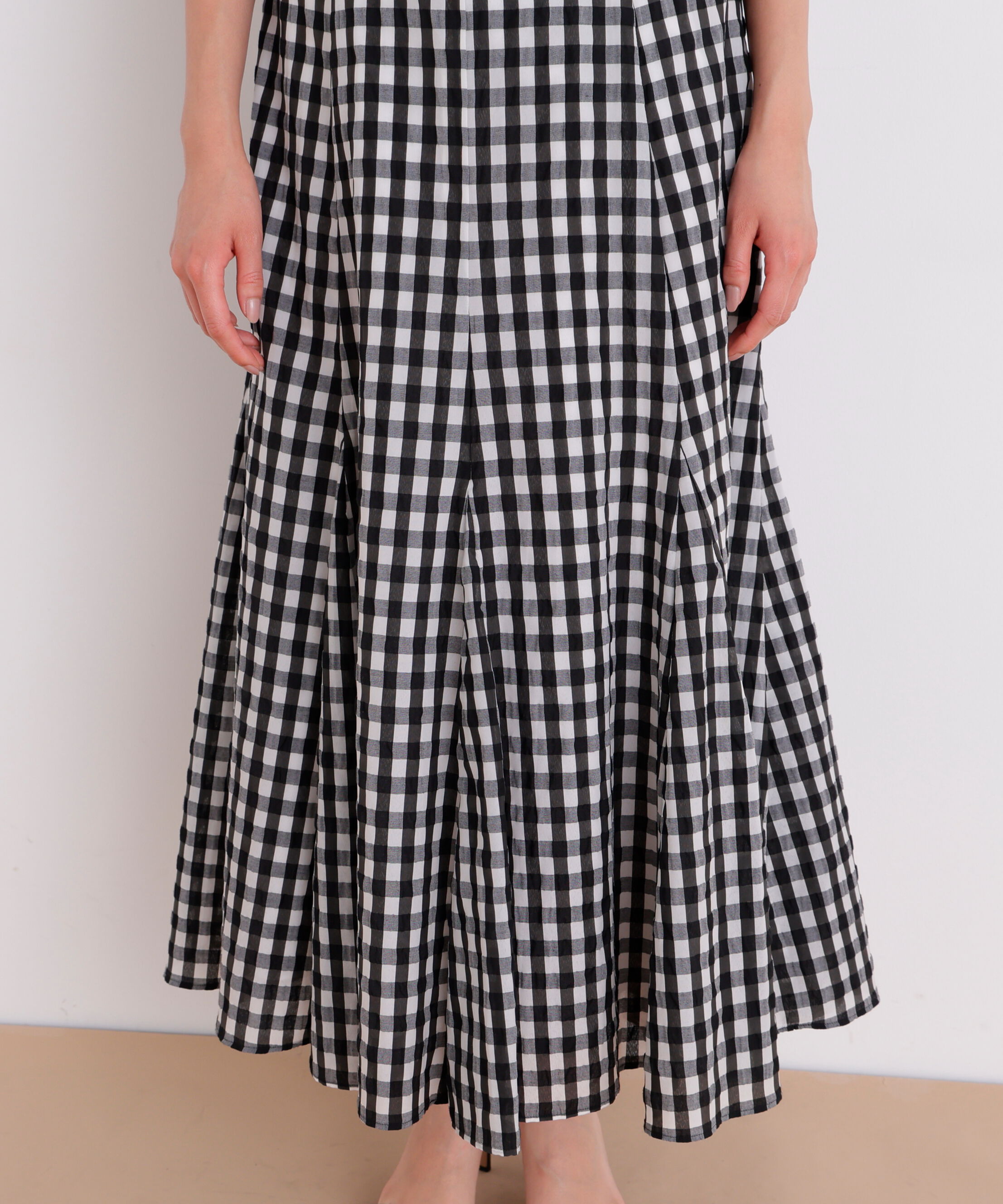  「［美香さん着用］シアーローンボリュームフレアースカート」|スカート|