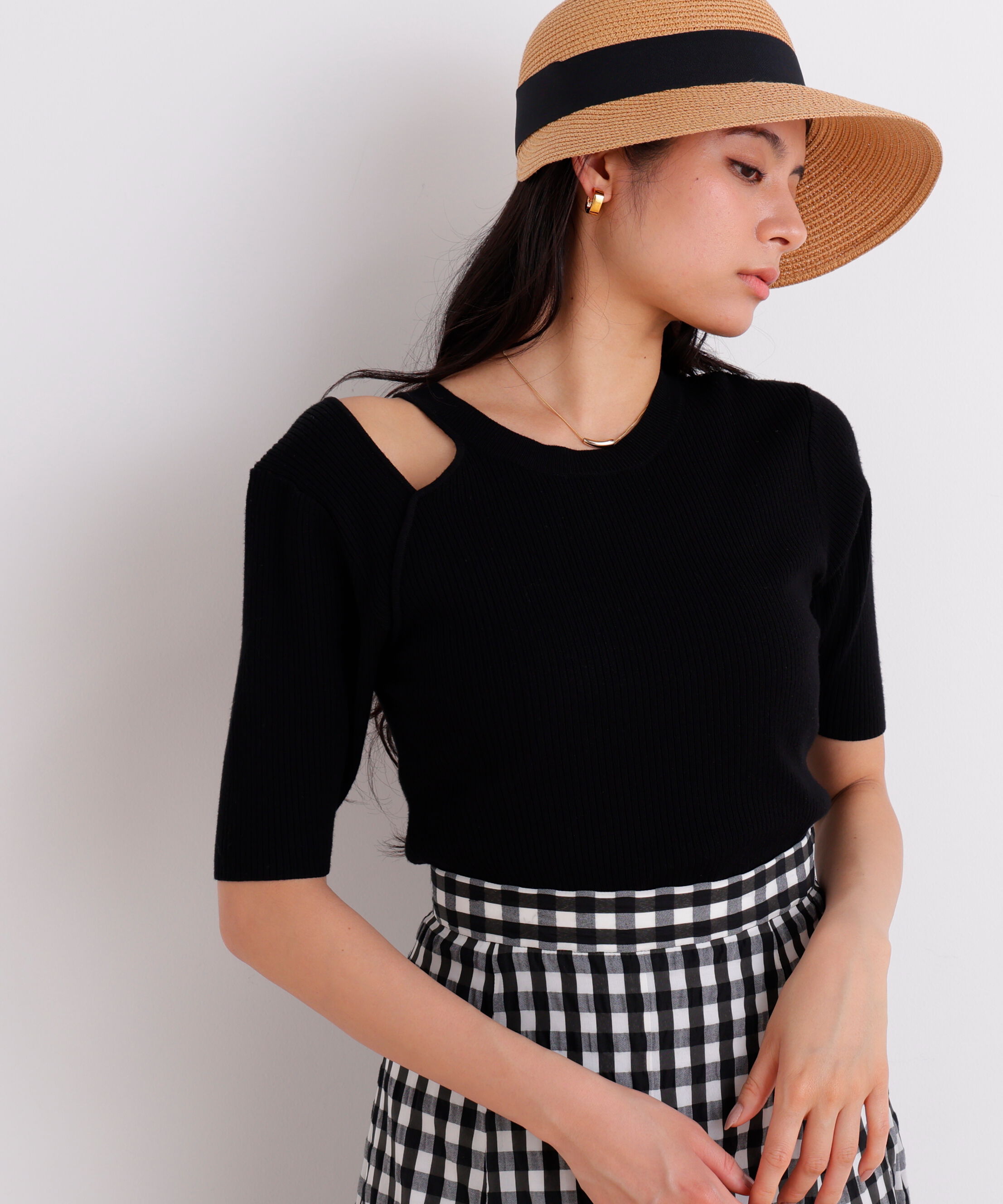  「［美香さん着用］カッティングニットプルオーバー」|ニット・セーター|