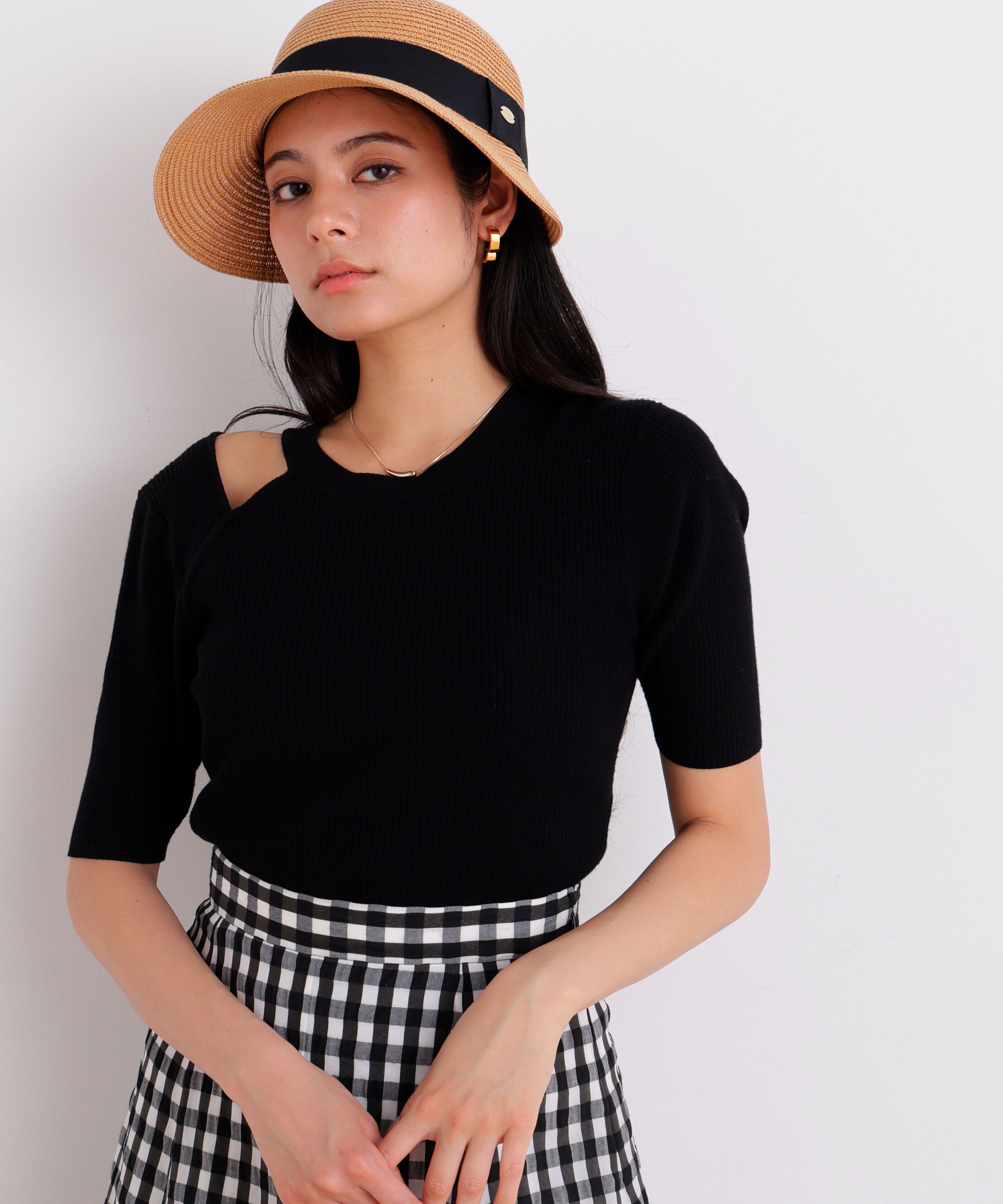  「［美香さん着用］カッティングニットプルオーバー」|ニット・セーター|