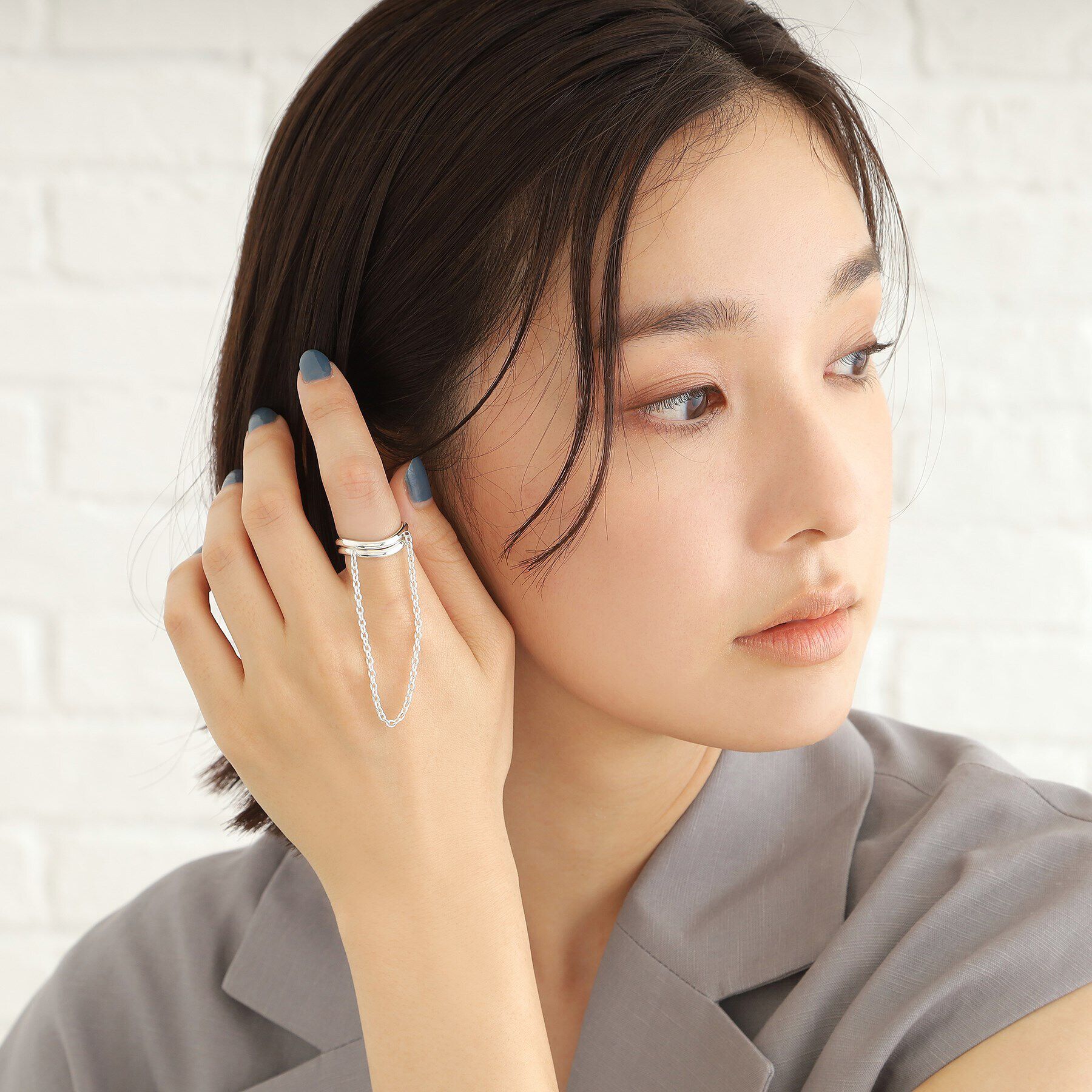 COCOSHNIK ONKITSCH「シルバー ドレープチェーン ダブルカーブリング」|リング|