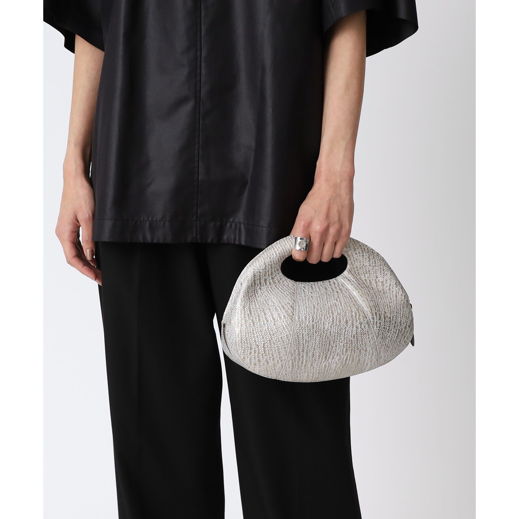 HIROKO HAYASHI「DAMASCO（ダマスコ）クロワッサンバッグM」|ハンドバッグ|