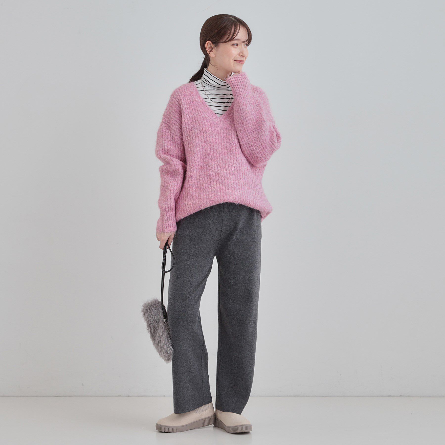 SHOO･LA･RUE「【洗濯機可／毛玉レス】美脚シルエット 表面がきれいなストレートパンツ」|その他|