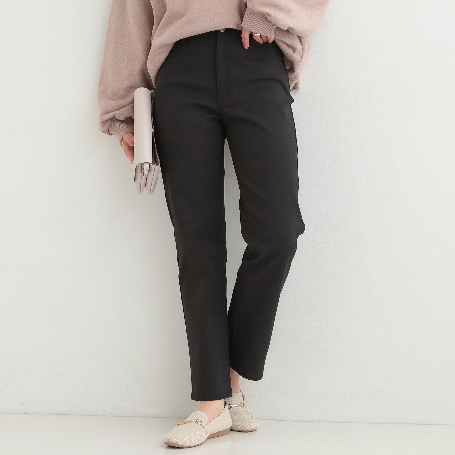 SHOO･LA･RUE「【洗濯機可/SS-LL/ストレッチ】すらっときれい見え 大人のストレートパンツ」|その他|ブラック(019)