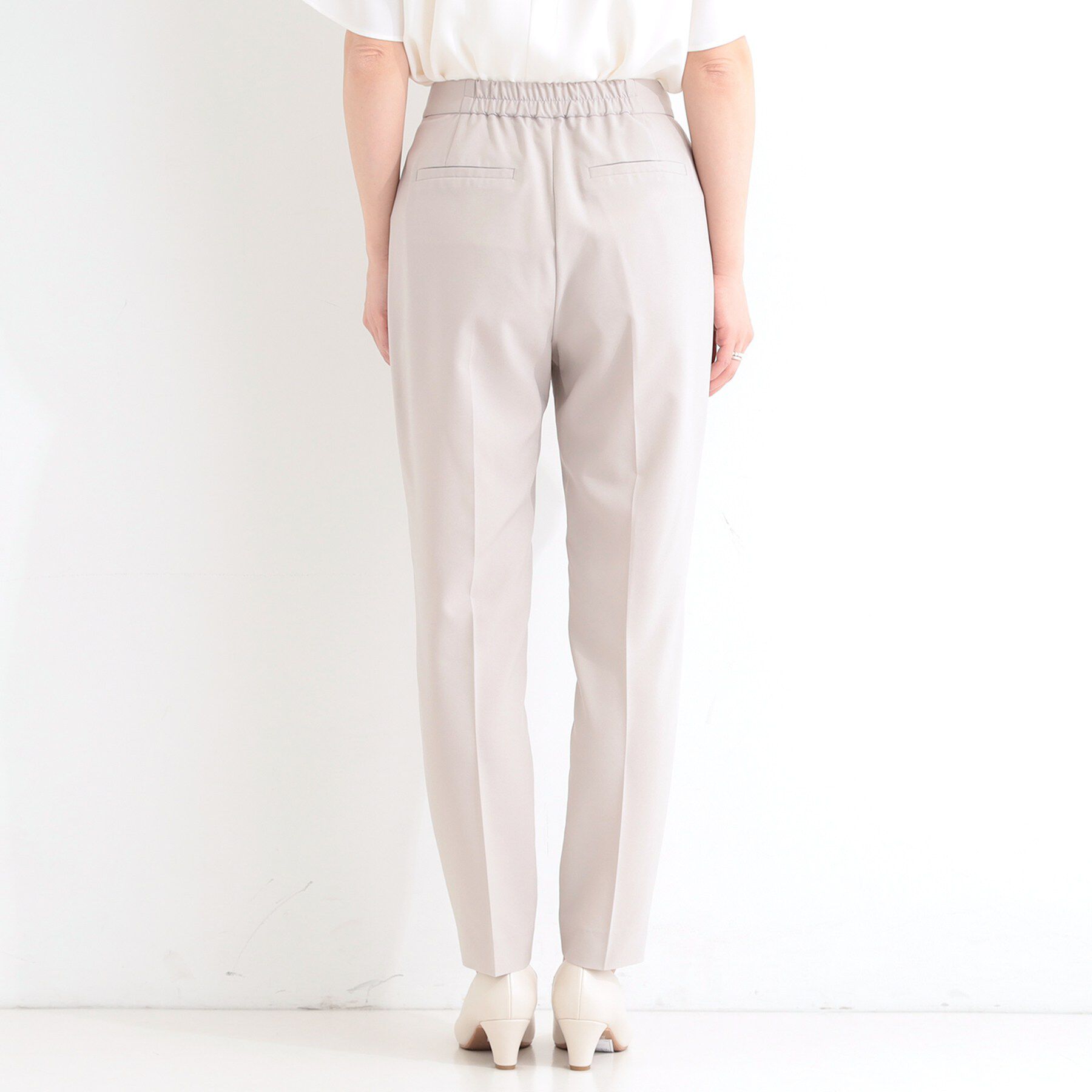 SHOO･LA･RUE「【ひんやり/セットアップ可】洗濯後しわになりにくい　タックテーパードパンツ」|その他|