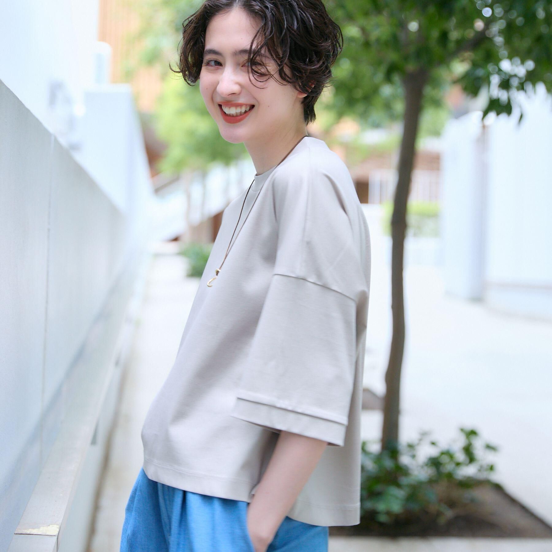 Dessin「【体型カバー/五分袖】美光沢カットソーボクシーシルエット」|Tシャツ・カットソー|