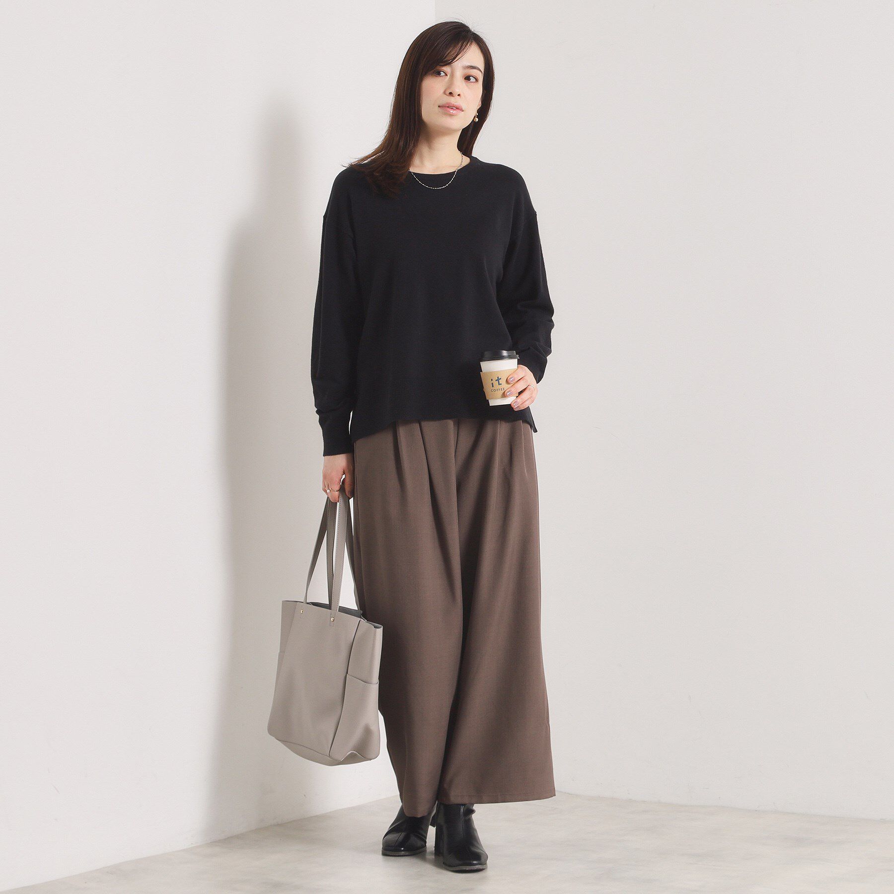 ITS&rsquo;DEMO「【静電気防止／手洗い可】クリーミータッチクルーネックニット」|ニット・セーター|