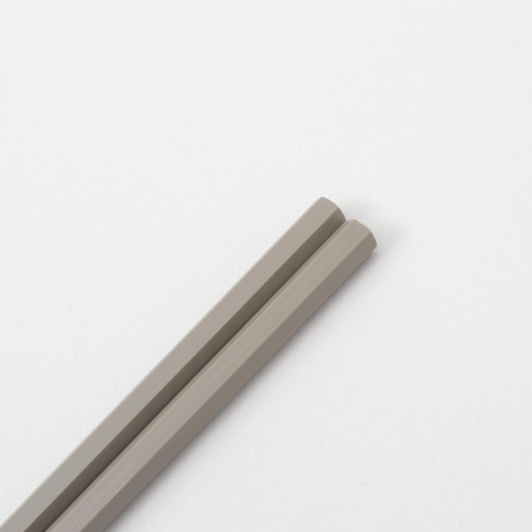 212 KITCHEN STORE「つかみやすい抗菌菜箸 23cm <atomico 　アトミコ>」|食器・キッチングッズ|