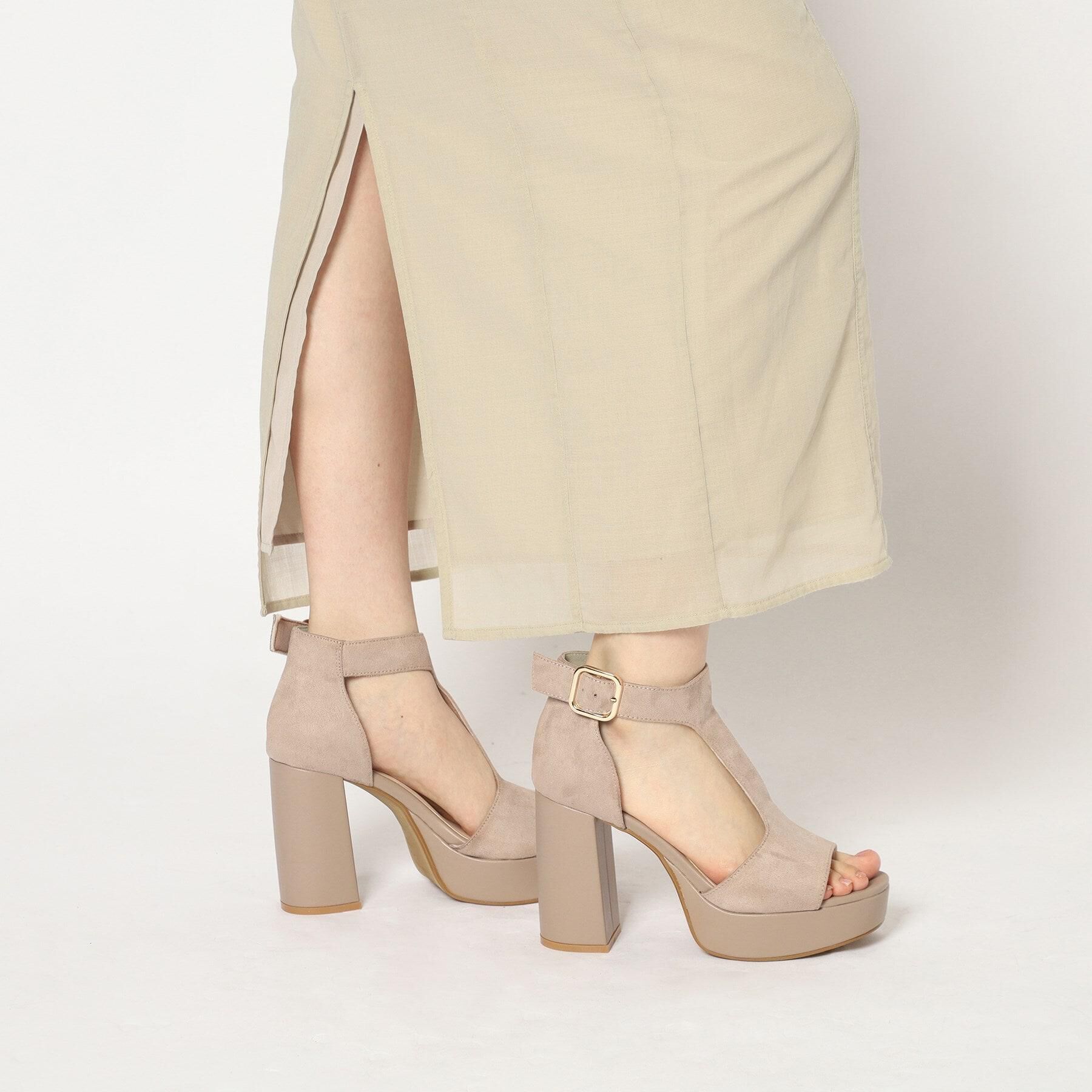 ESPERANZA「Tストラップスクエアサンダル」|サンダル|グレー(112)