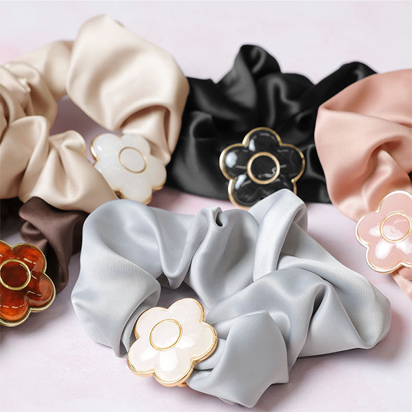 MARY QUANT「マーブルキャンディデイジー シュシュ」|ヘアゴム・シュシュ|