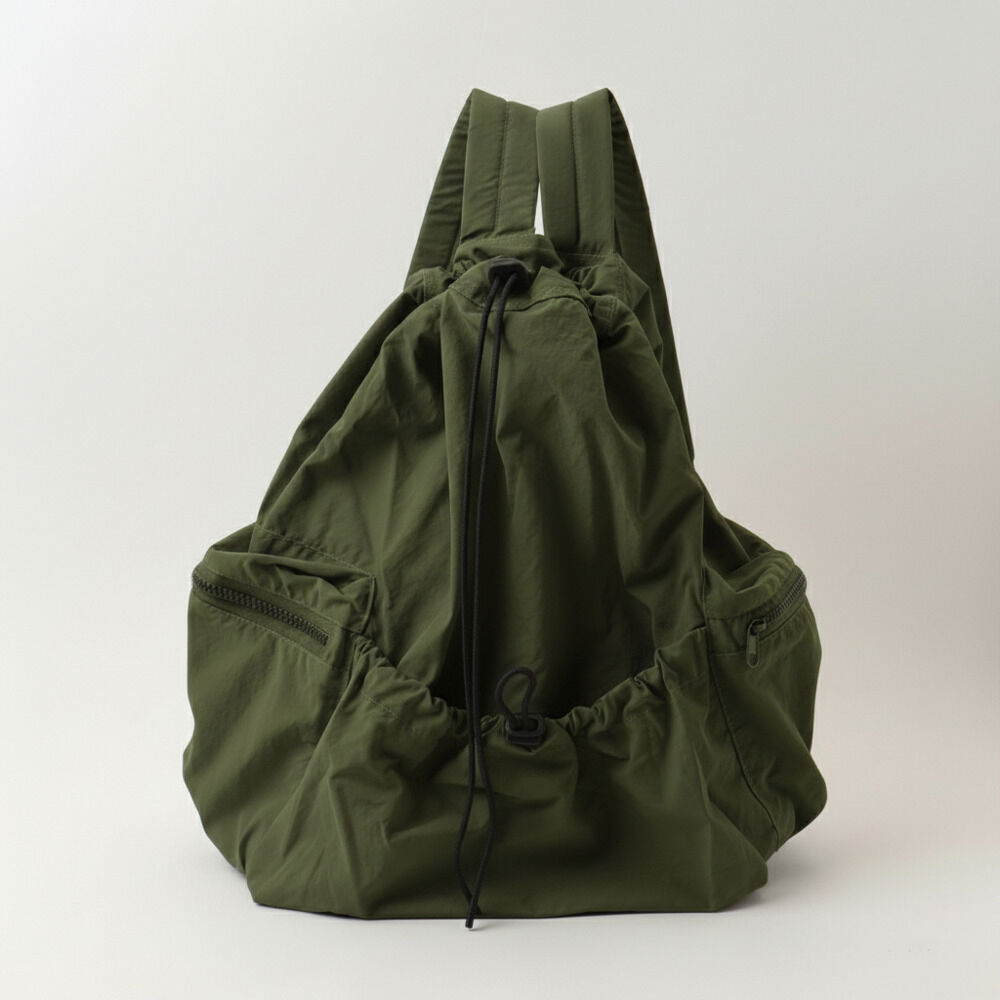 BACKYARD FAMILY「ナイロンリュック レディース 通販 おしゃれ 大容量 リュックサック マザーズリュック 軽い」|リュック|グリーン1