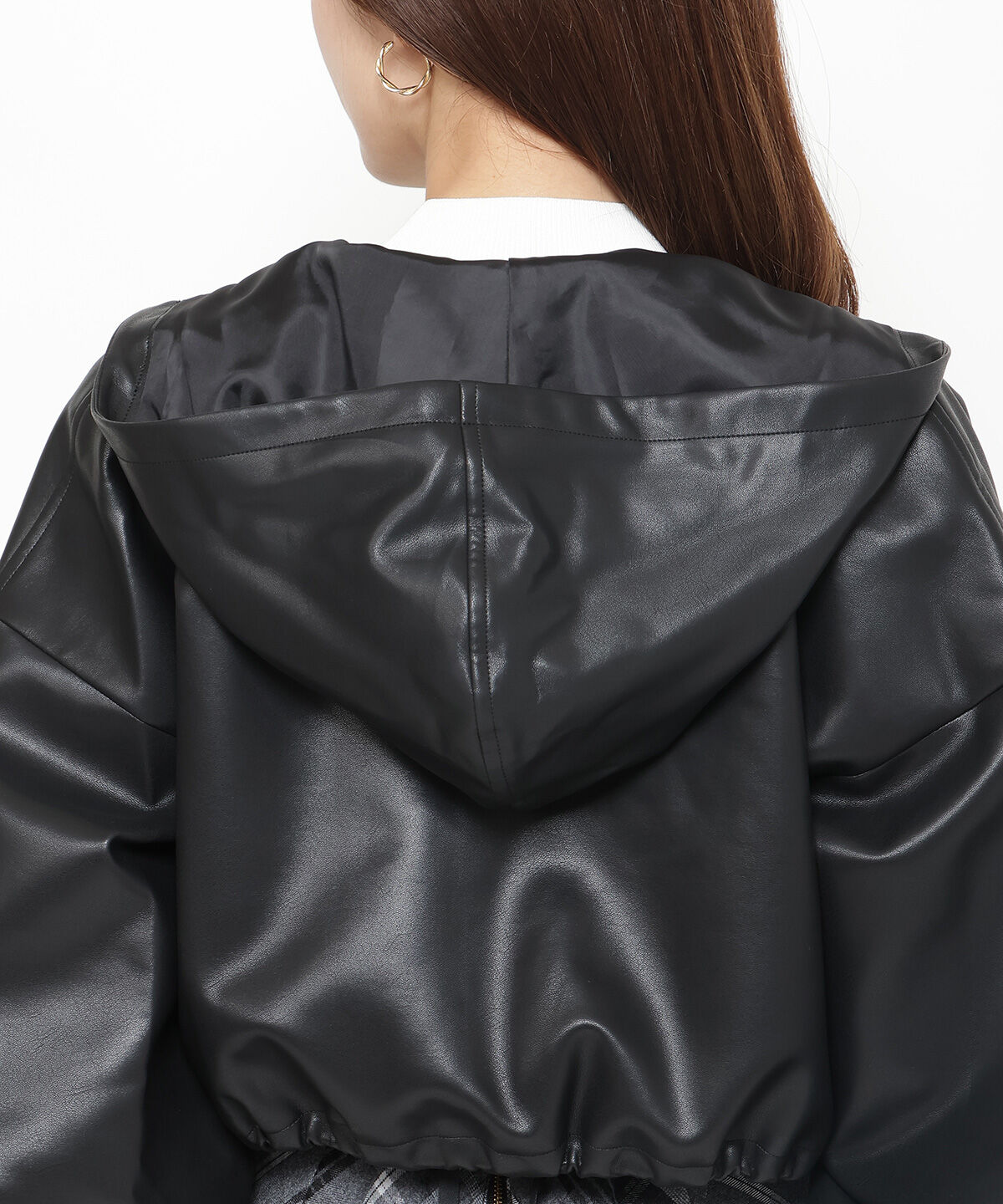 アンドクチュール「フェイクレザークロップドマンパ」|アウトドア|