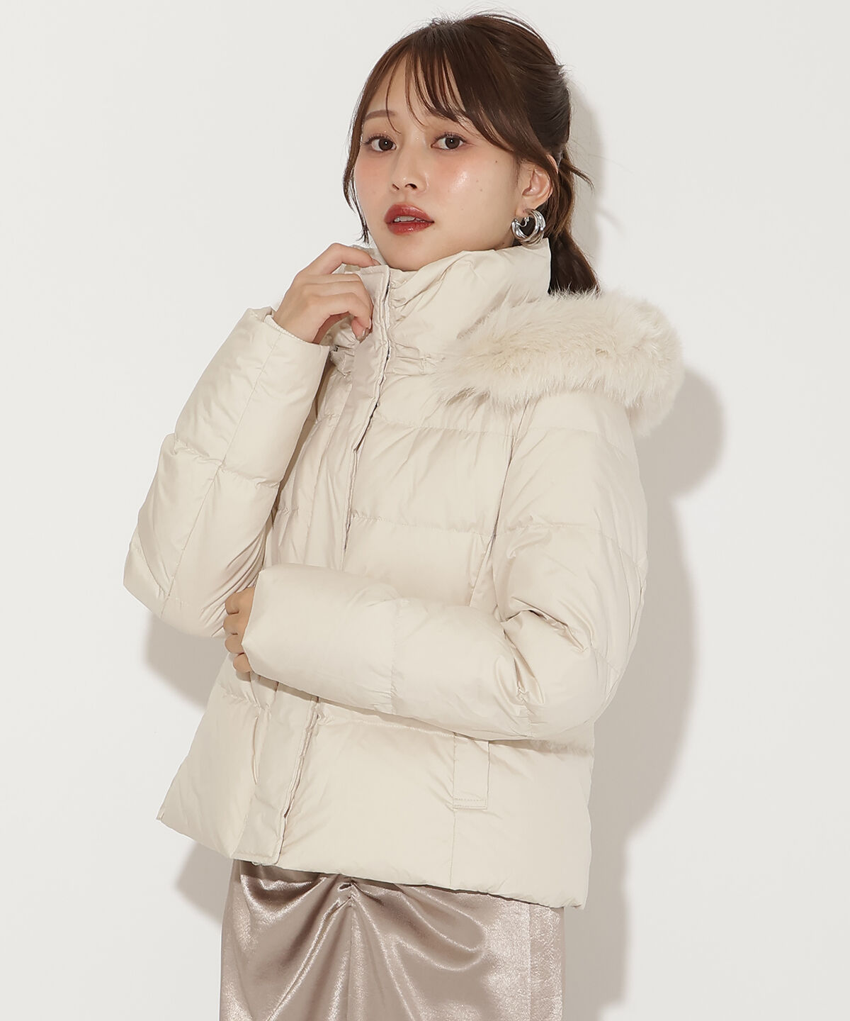 アンドクチュール「FOXファー付きプレミアムショートダウン」|ダウン|