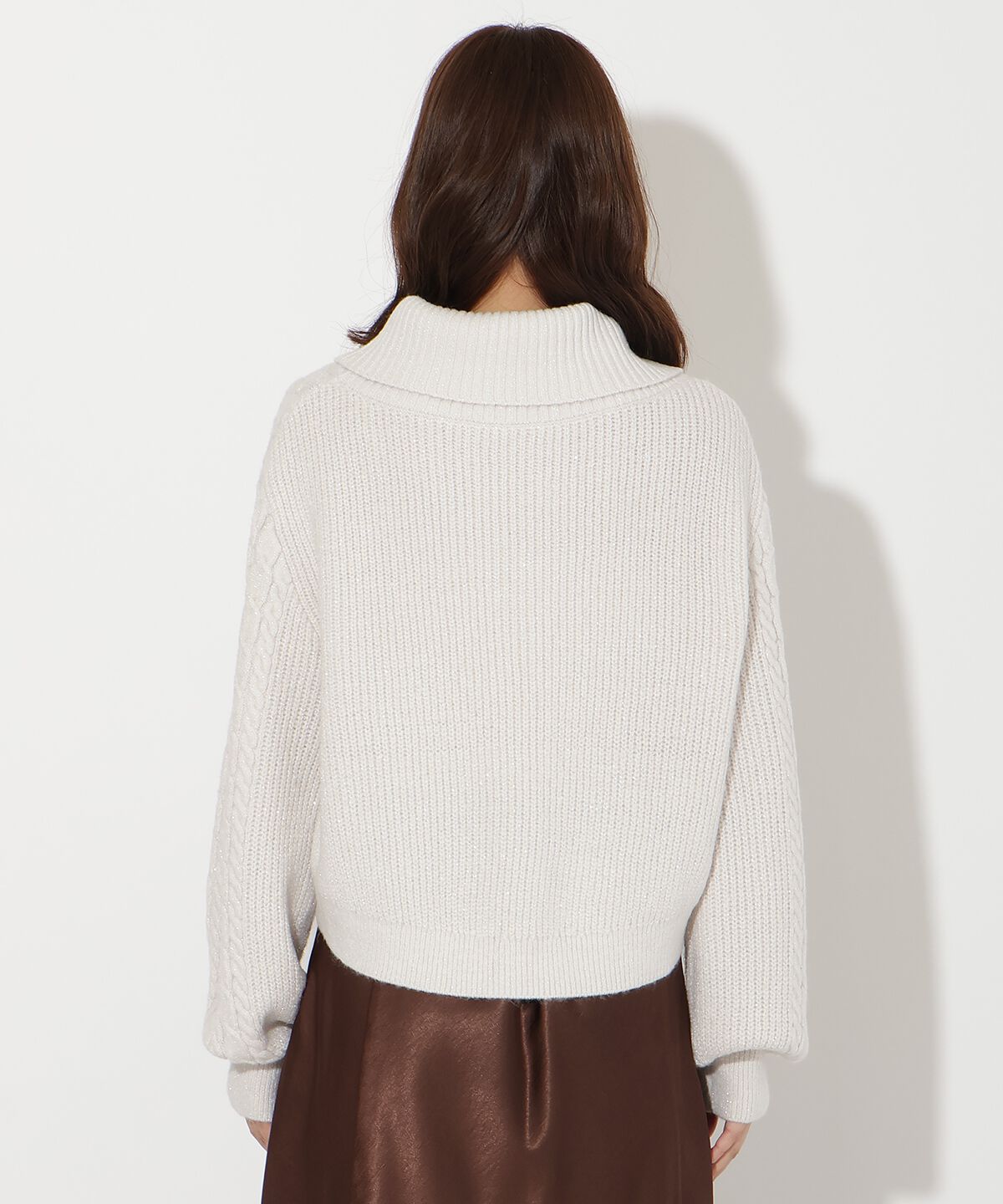 アンドクチュール「ラメケーブルタートルニットプルオーバー」|ニット・セーター|