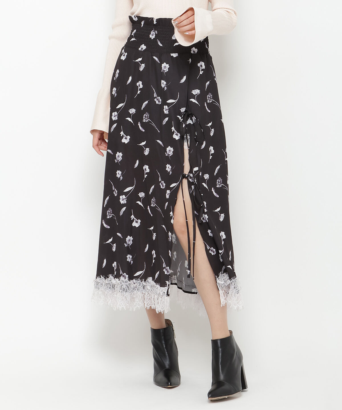 REDYAZEL「フェザープリントスリットスカショートパン」|フレア|