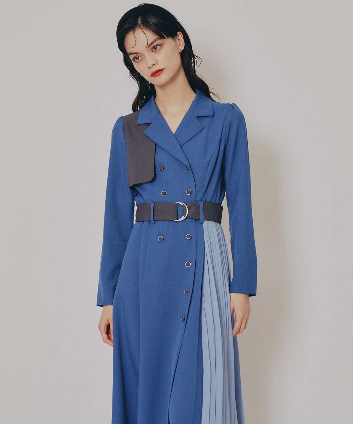 REDYAZEL「バイカラープリーツトレンチワンピース」|ワンピース|