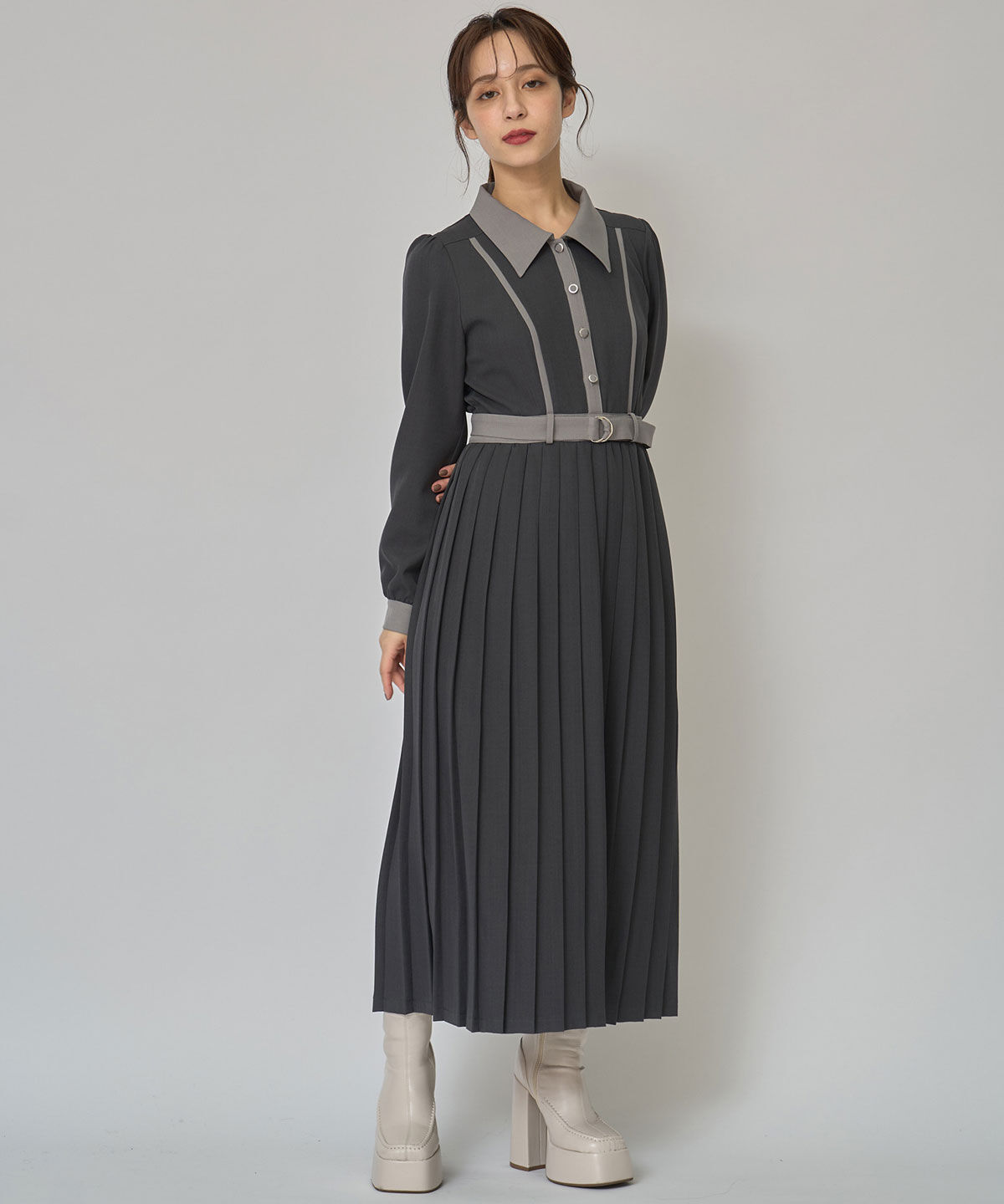 REDYAZEL「クラシカルバイカラーラインリボンタイプリーツロングワンピース」|ワンピース|