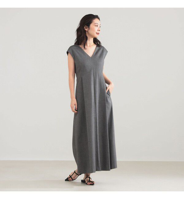 Demi-Luxe BEAMS 「AK+1 / Vネック フレア ノースリーブ ワンピ―ス」|ワンピース|