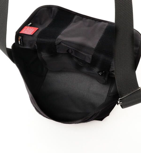 BEAMS「Manhattan Portage &times; BEAMS / 別注 1606V Messenger Bag New」|ショルダー・メッセンジャー|