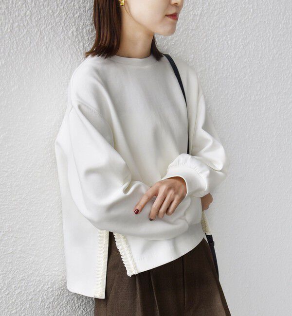 SHIPS for women「【WEB限定】〈手洗い可能〉サイド スリット フリル ダンボール カットソー」|Tシャツ・カットソー|オフホワイト