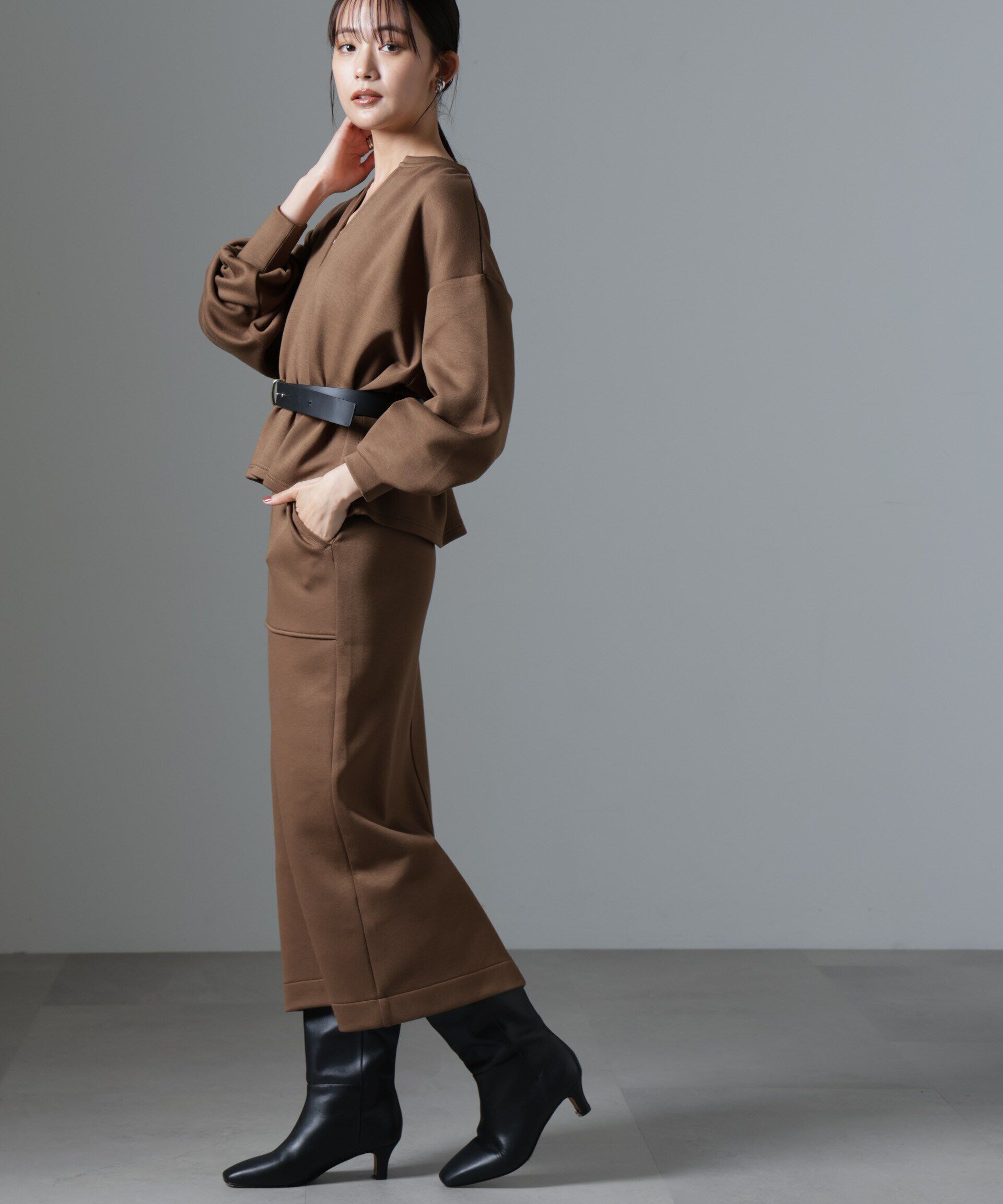 nano･universe「裏起毛ダンボールカットキーネックトップス（セットアップ可）」|Tシャツ・カットソー|