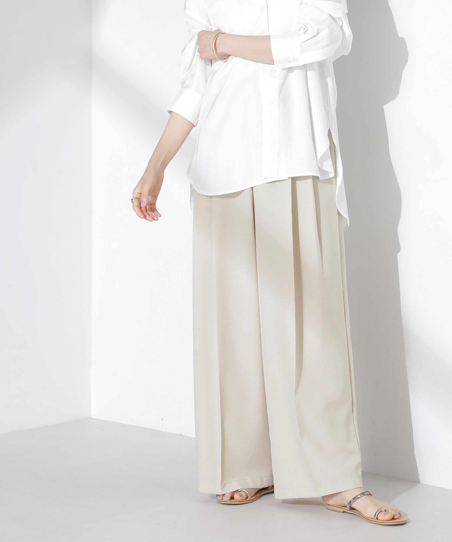 nano･universe「ツータックパンツ」|チノ|