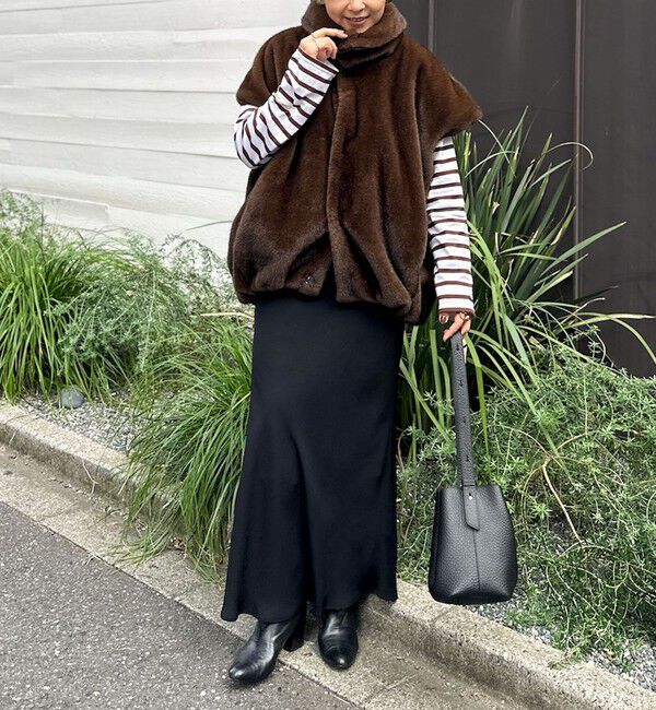 Rie Miller「エコファー衿付ベスト」|ブルゾン・スタジャン|