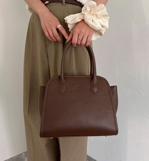 fredy emue「FR台形レザーバッグ」|ショルダー・メッセンジャー|