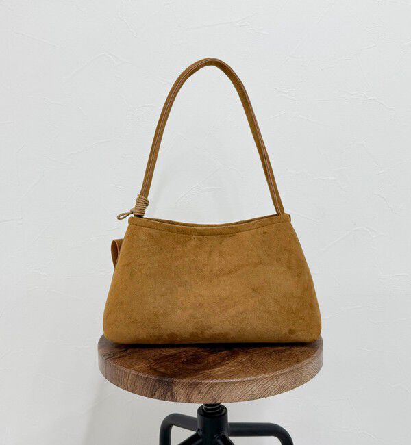 fredy emue「ホルダーチャーム付きワンハンドルバッグ」|ショルダー・メッセンジャー|