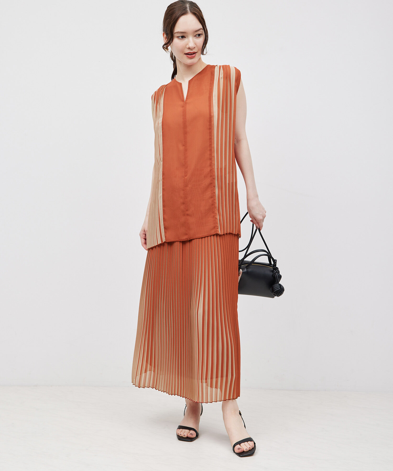 ROPE「プリーツスカート（バイカラー/無地）【メディア掲載】」|スカート|レンガ系(76)