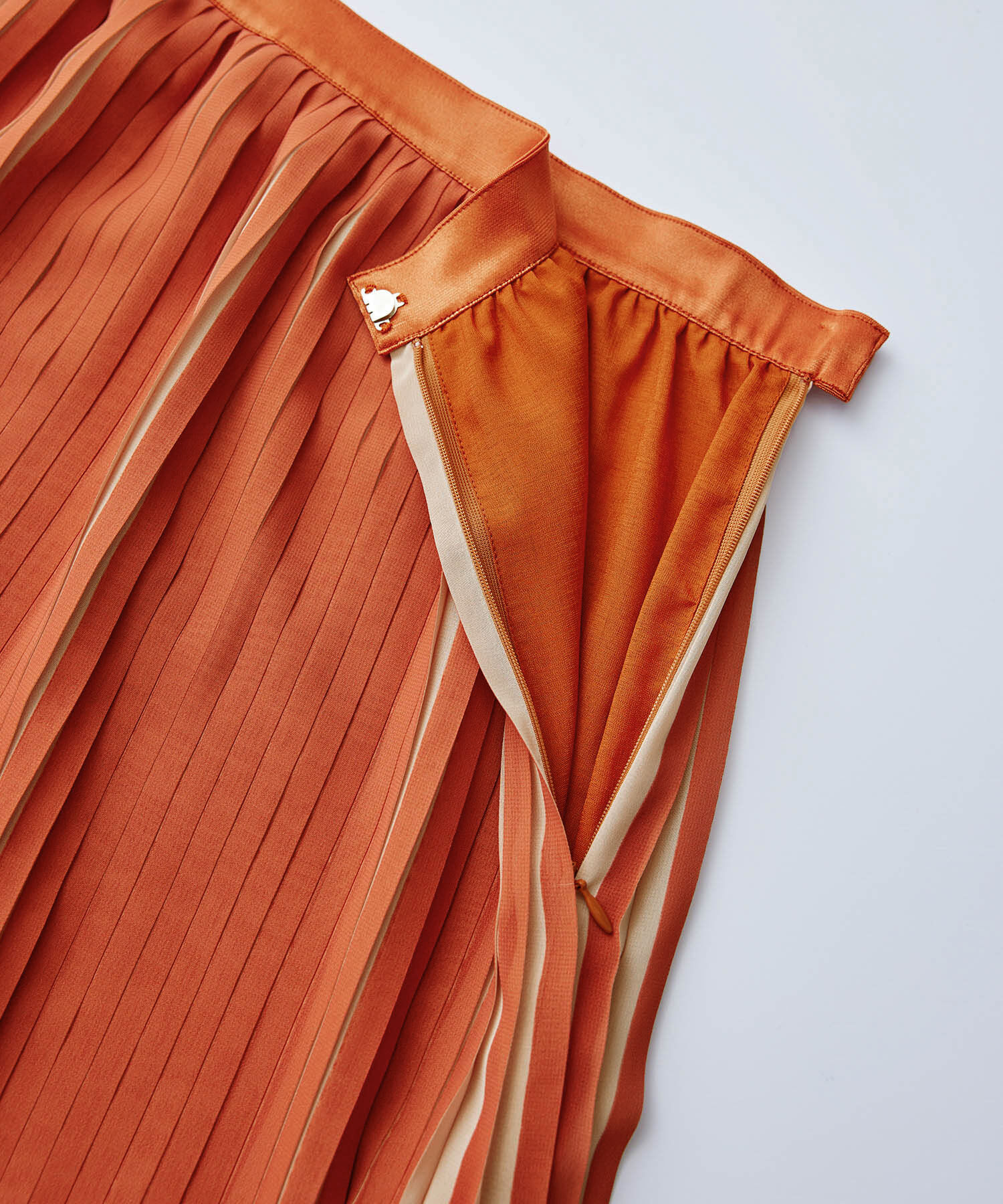 ROPE「プリーツスカート（バイカラー/無地）【メディア掲載】」|スカート|