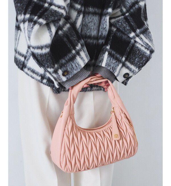 VIS「【2WAY】ねじりハンドルキルティングバッグ」|ハンドバッグ|