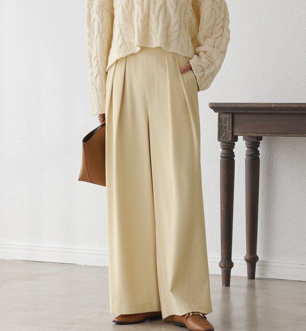  「【ウォッシャブル】【シーズンレスで使える】タックワイドスラックス」|チノ|