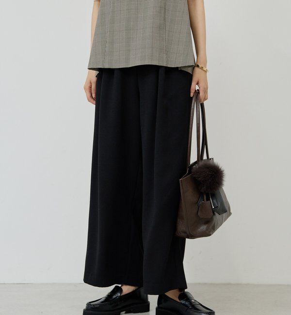  「【CHIHAYAコラボ】スウェードライクタックイージーパンツ」|チノ|