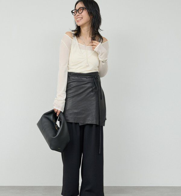  「【CHIHAYAコラボ】スウェードライクタックイージーパンツ」|チノ|