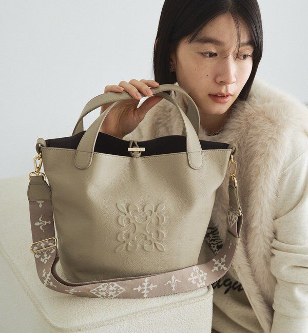  「エンボスモノグラム2WAYタウントートバッグ」|トートバッグ|