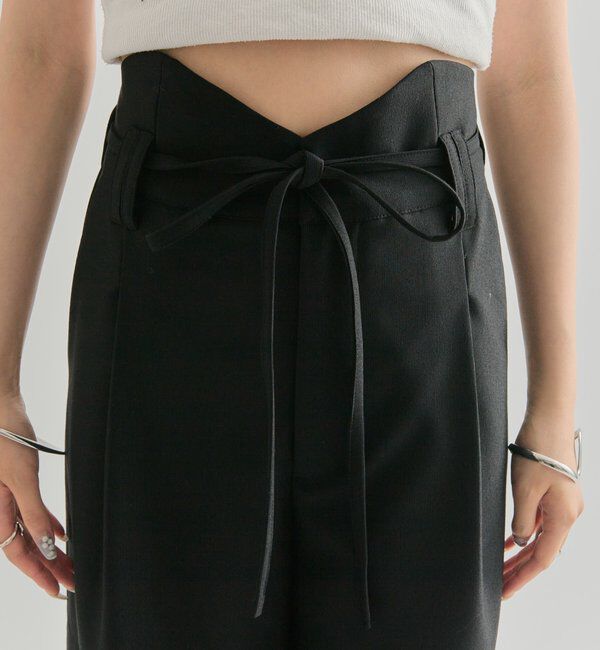  「ウェーブベルトスラックス」|チノ|